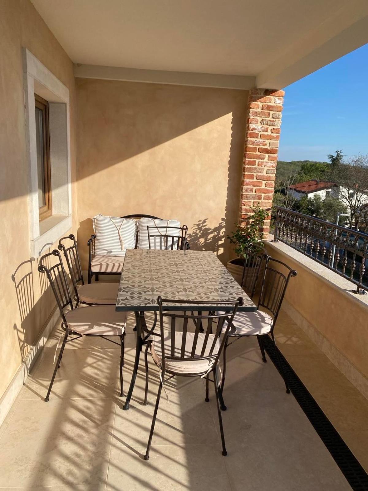 Apartments Sanja Pinezici  Exterior photo
